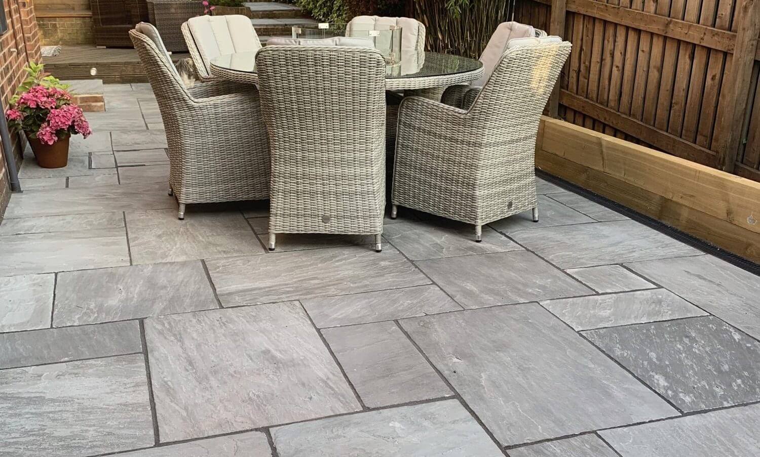 What is the difference between a Landscaper and a Gardener