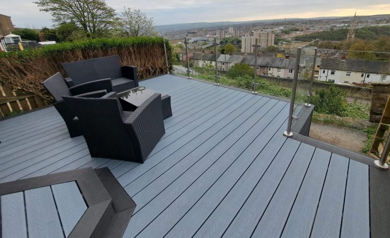 Timber vs Composite decking: choosing the perfect option for your garden
